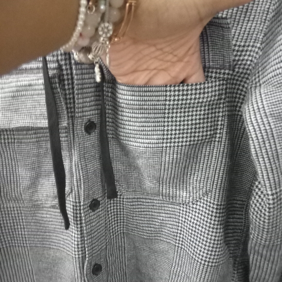 Original Use, Mens, Button Down Shirt w/ Hoodie, Size XS, Color Black, White - Picture 3 of 6